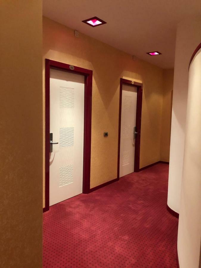 Hotel Grand Petrol