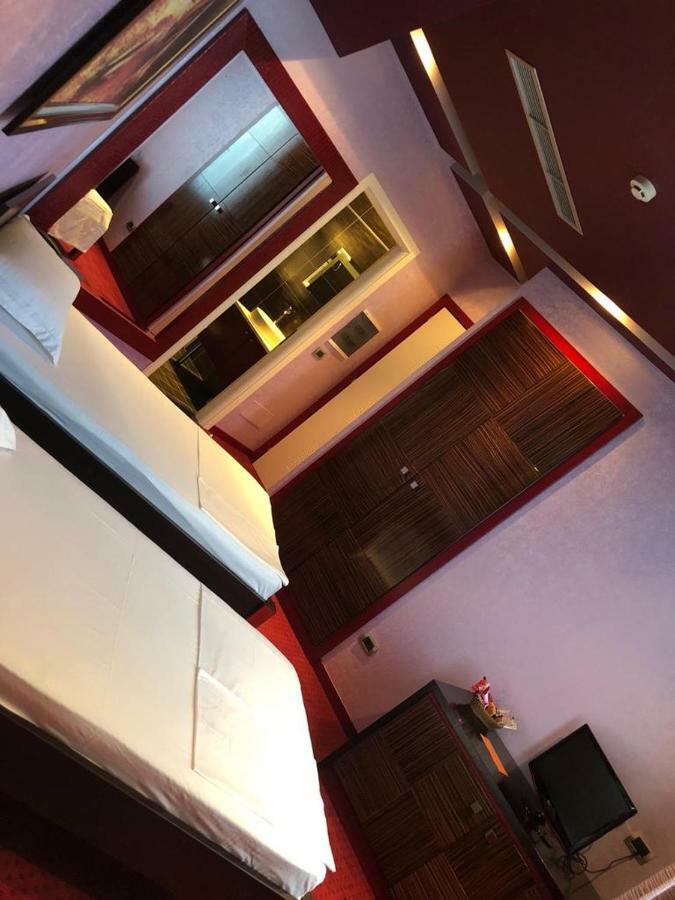 Grand Petrol 4* Fier